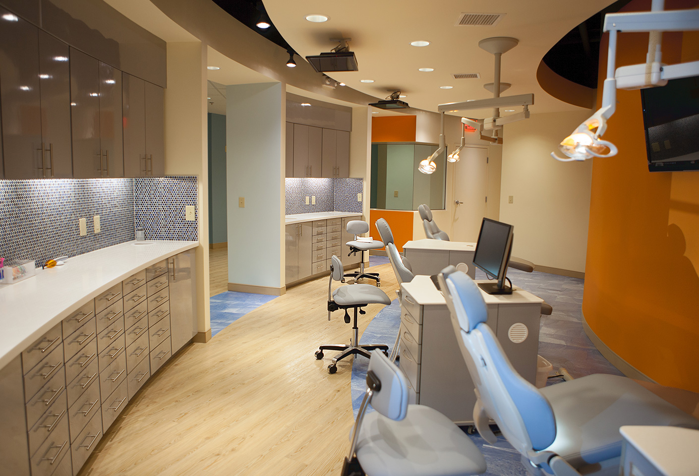 Dental Treatment Equipment Area